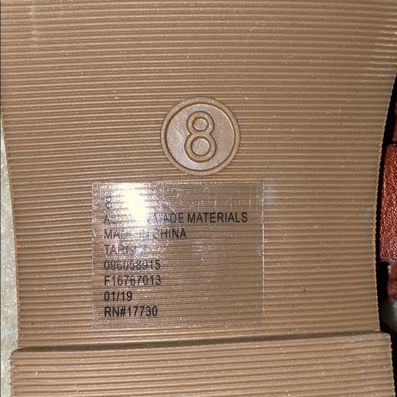 Sandals - Picture 3 of 3